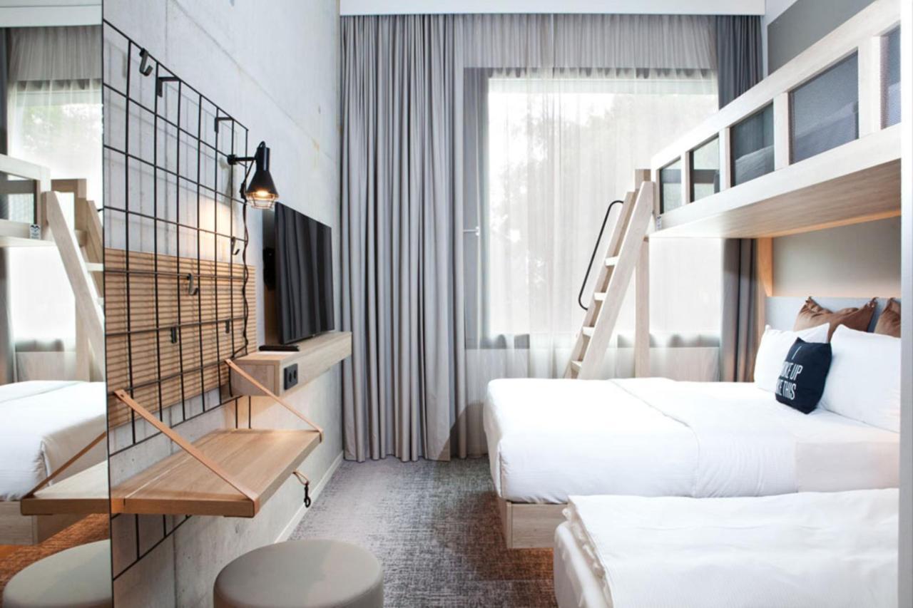 Moxy Rust Hotel Exterior photo
